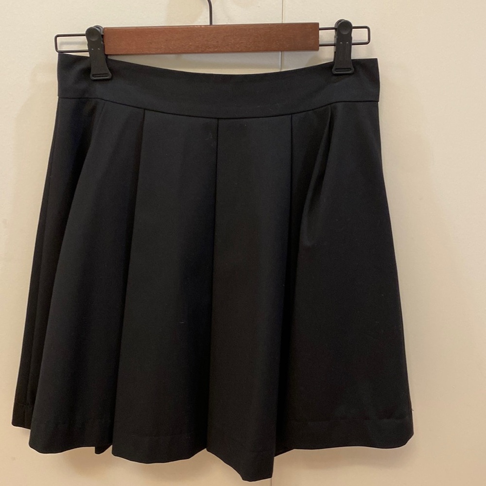 Black mini circle skirt size M